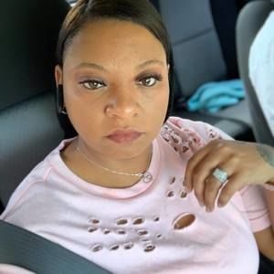 Meet your Posher, Laronda